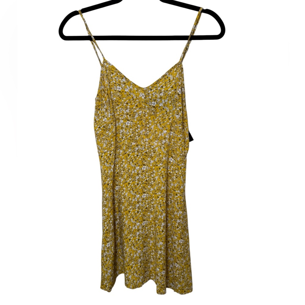 Code x Mode Floral Spaghetti Strap Camisole in Yellow